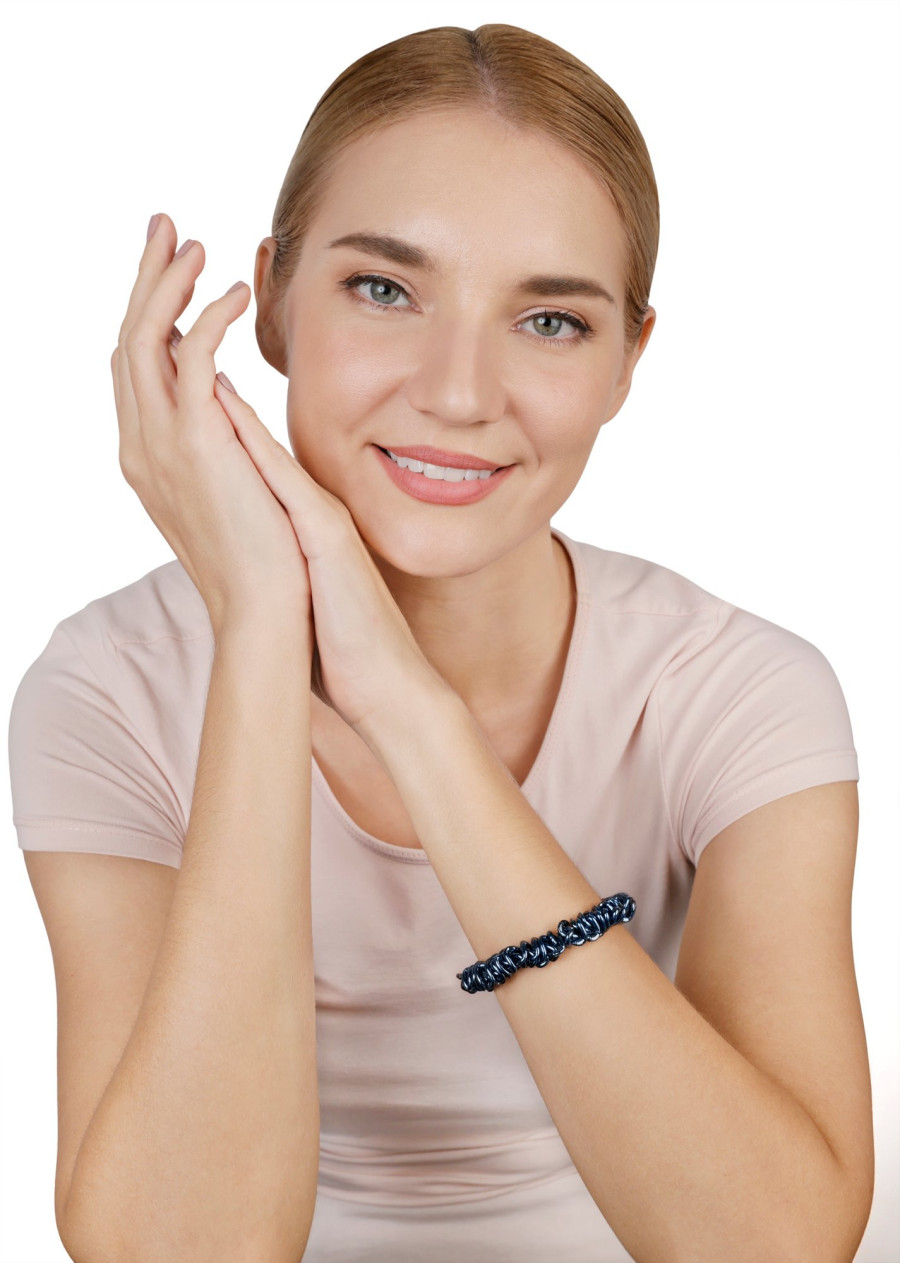 Браслет Unchained