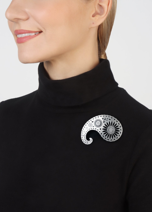 Брошь Paisley