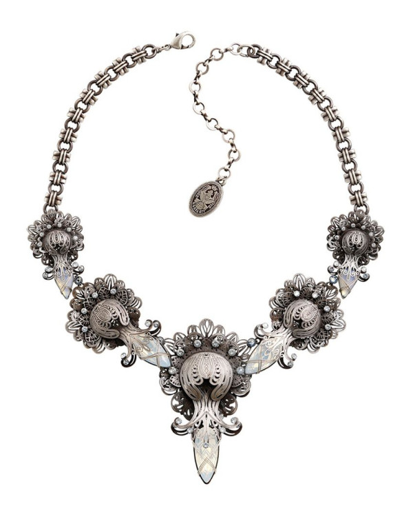 Колье Harakiri Bloom