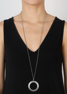 Подвеска на длинной цепи Shades of Light