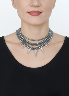 Колье Spikes and Pearls